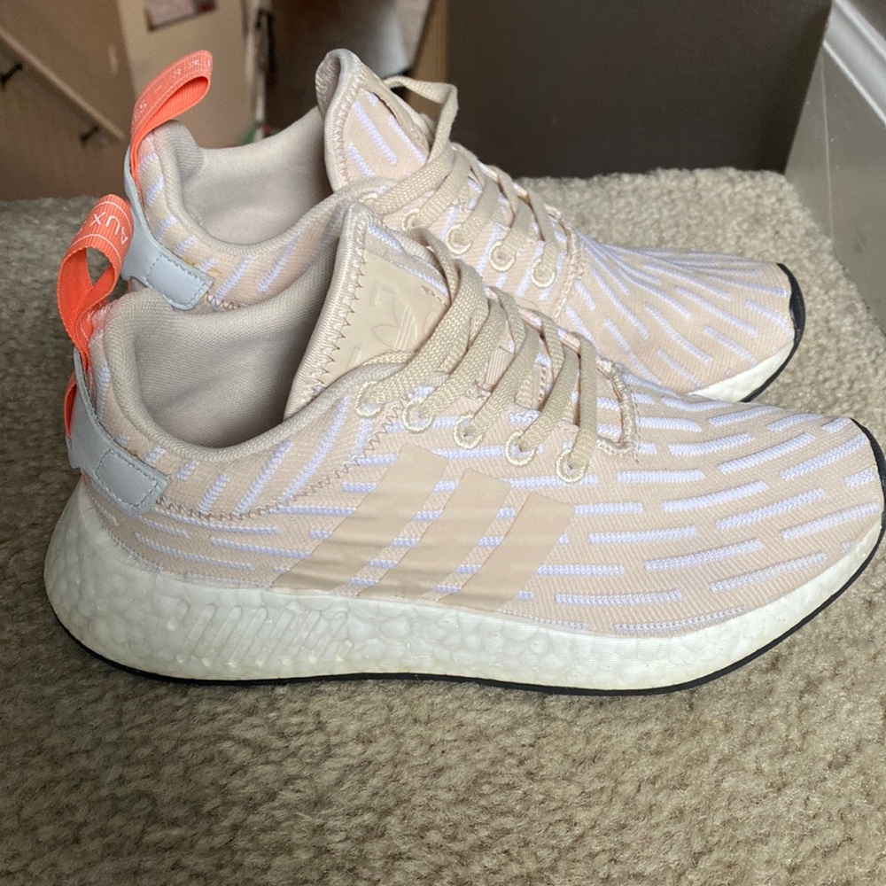Adidas NMD R2 sneakers